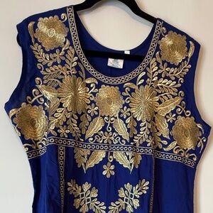 NWOT Blue Blouse Radhe Size Medium/Large Made in India